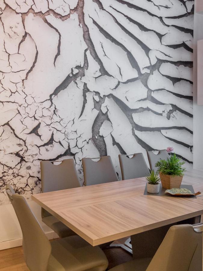 Rialto Apartments Whit Lift Венеция Екстериор снимка