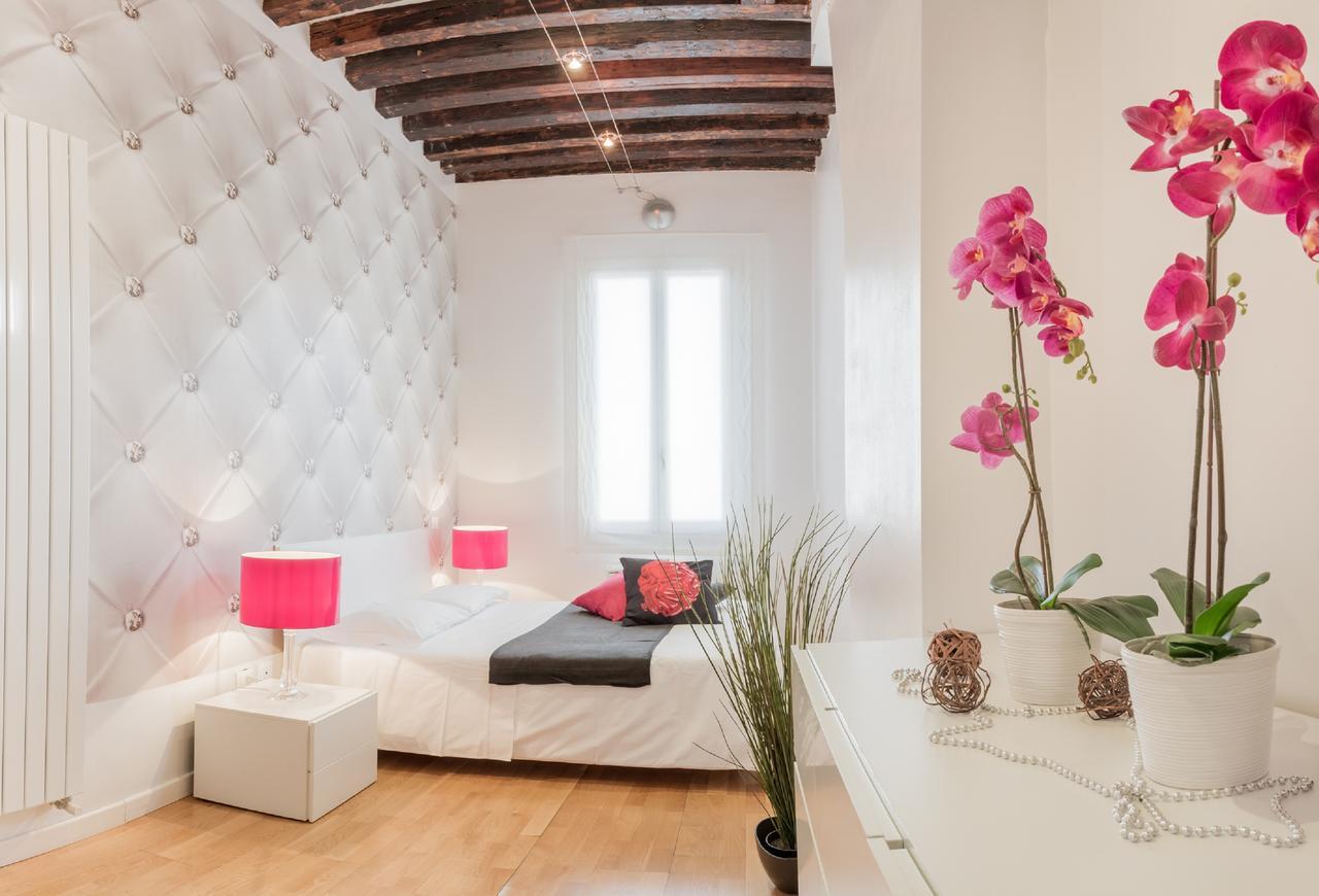 Rialto Apartments Whit Lift Венеция Екстериор снимка