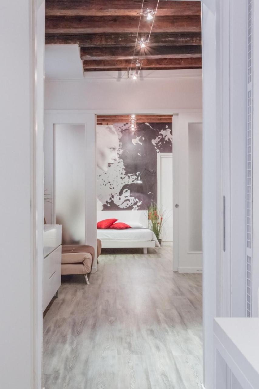 Rialto Apartments Whit Lift Венеция Екстериор снимка